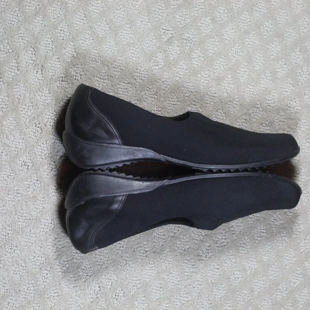 Munro Black Fabric & Leather Flats